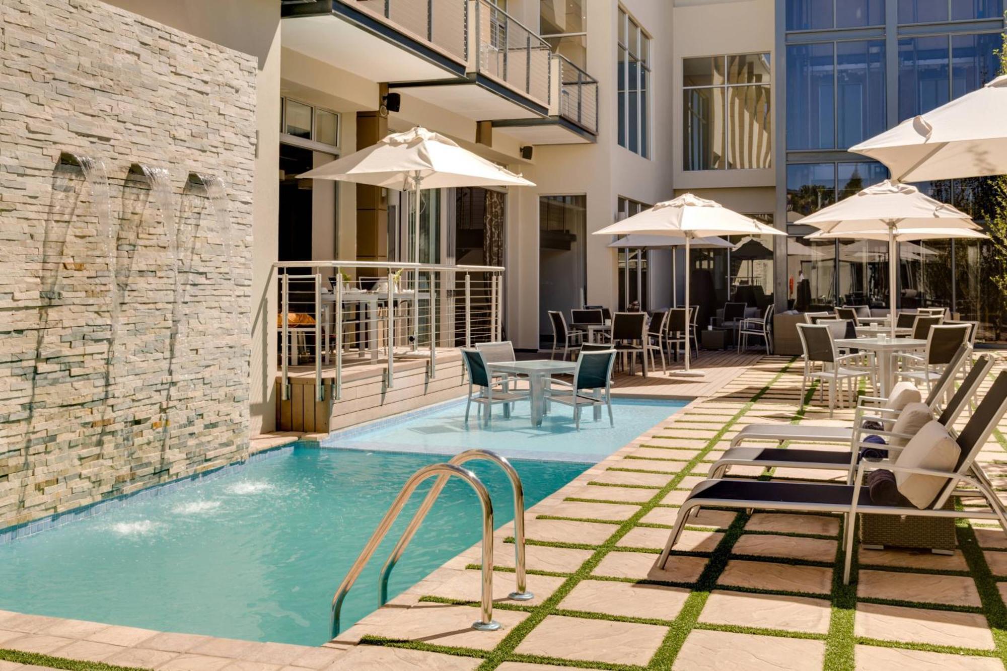 Protea Hotel By Marriott Upington Buitenkant foto