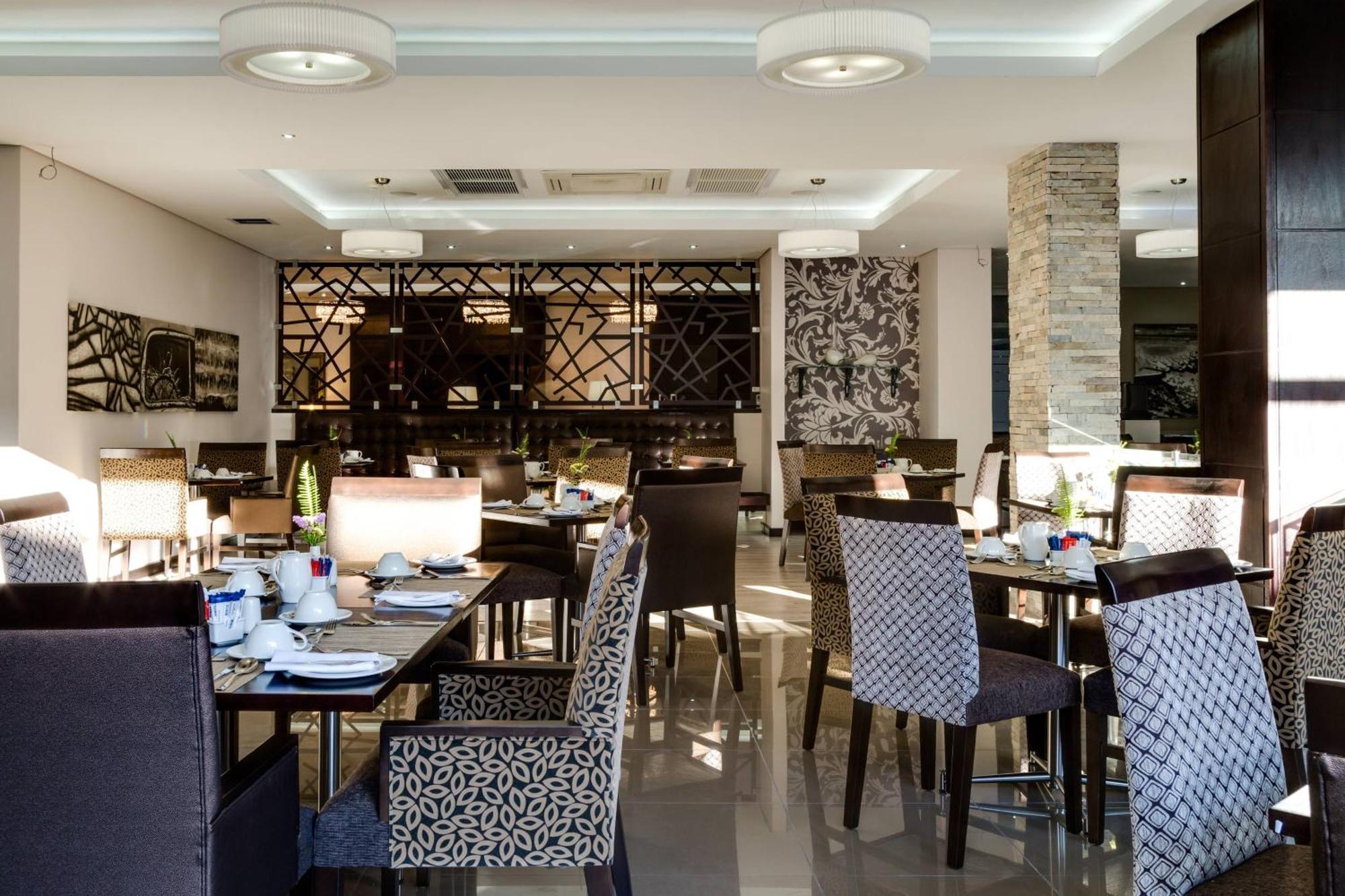 Protea Hotel By Marriott Upington Buitenkant foto